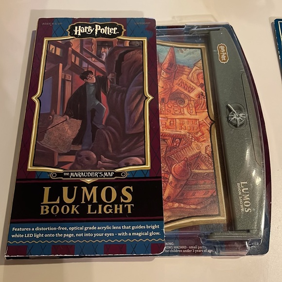 New Harry Potter Lumos soft case and book light - Picture 2 of 9